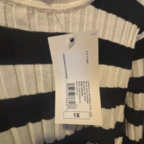 Target Black and White Striped Long Sleeve top and Skirt set - Picture 4 of 4